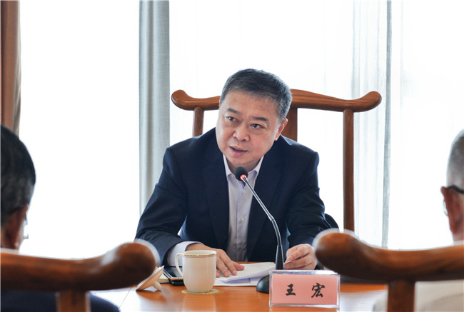 1619590975747334.jpg 王董事長.jpg