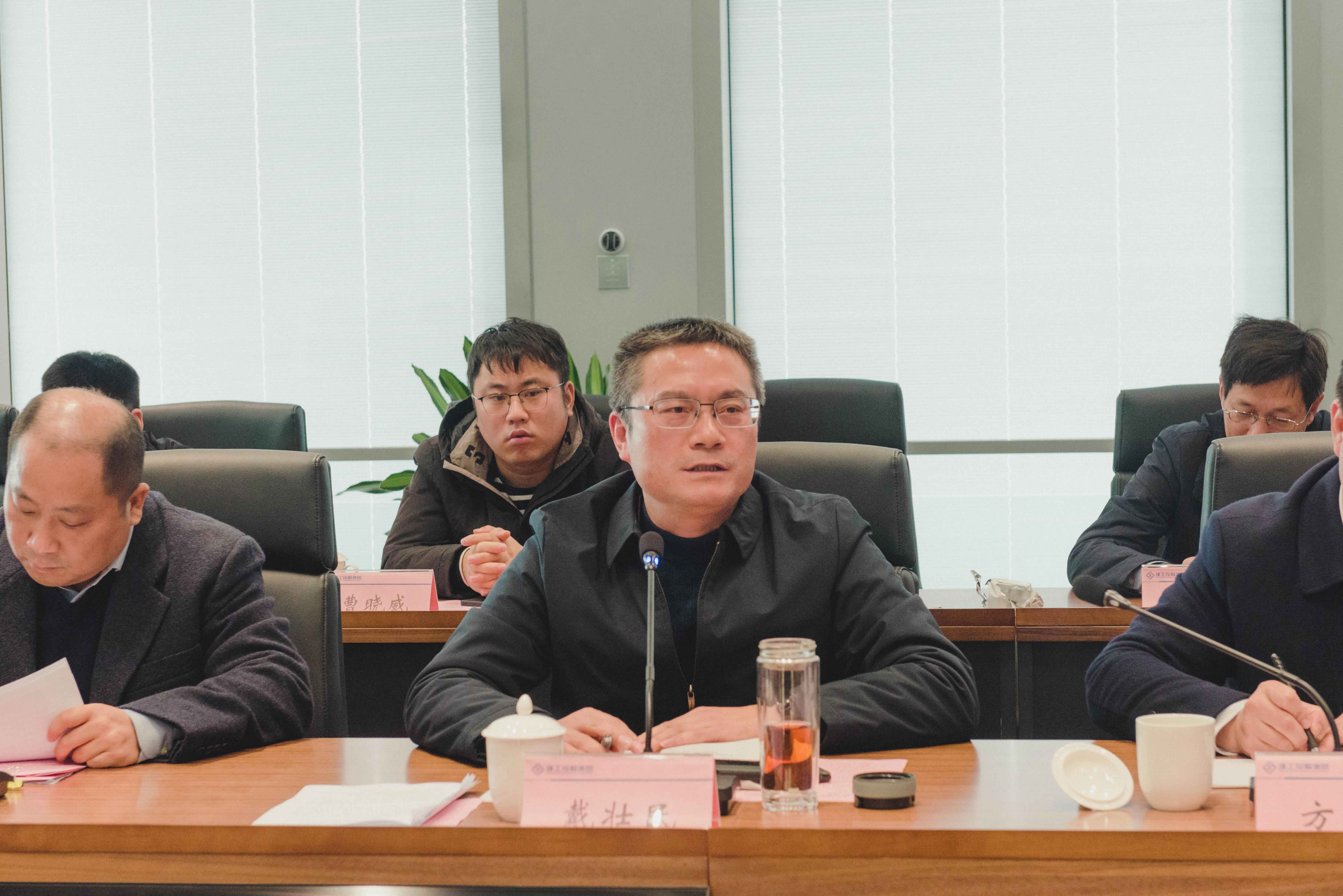 1701069858539439.jpg 9659989812ff43b1038972f66543a57.jpg